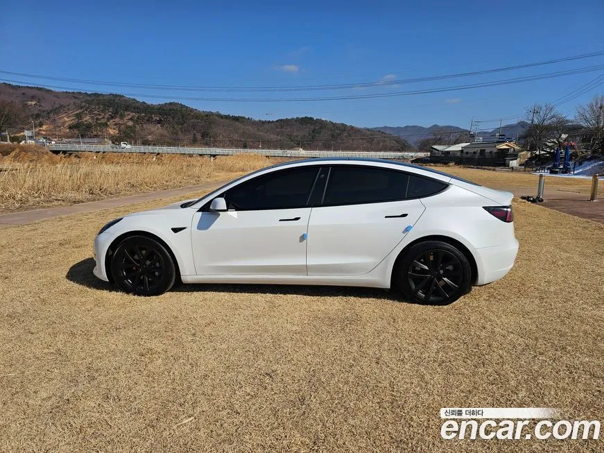 Tesla Model 3 2022 из KR, фото 9