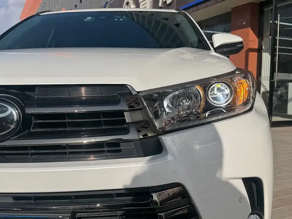 Toyota Highlander 2021 из CN, фото 4
