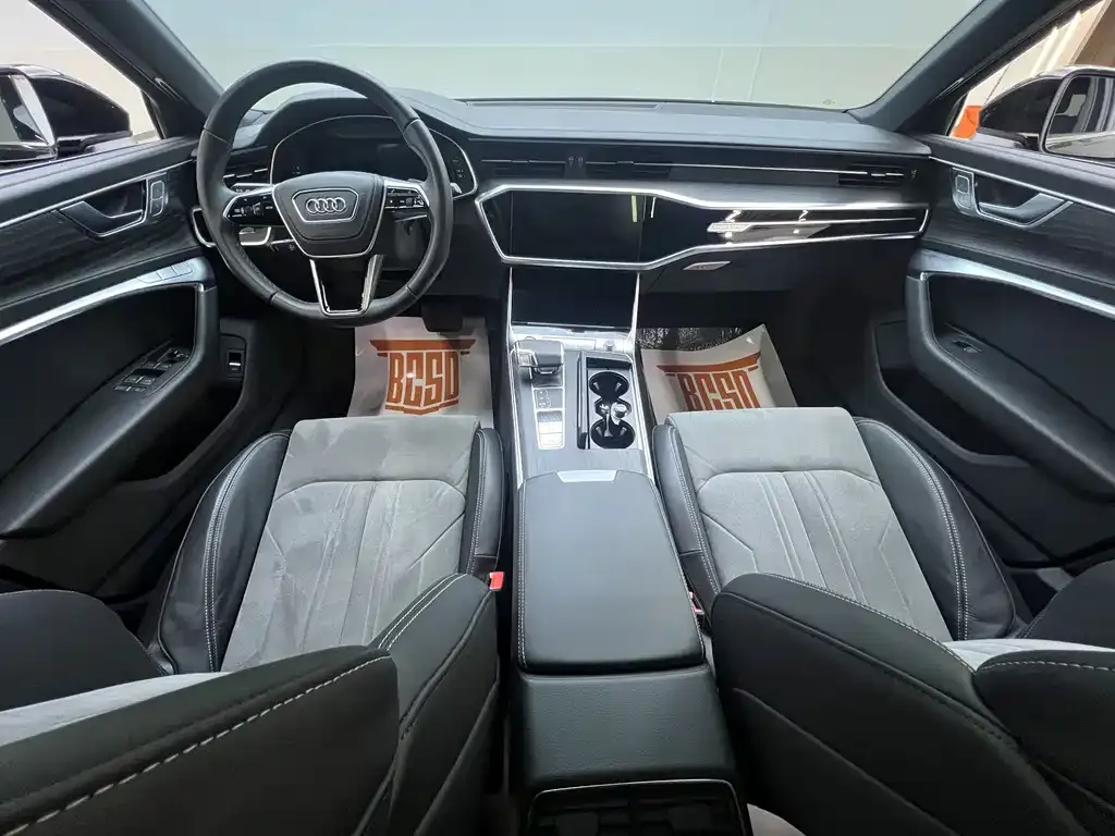 Audi A6L 2024 из CN, фото 8