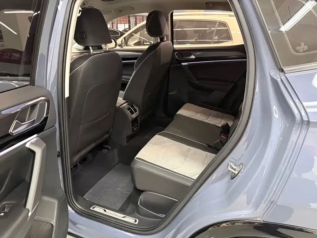 Volkswagen X 2021 из CN, фото 10