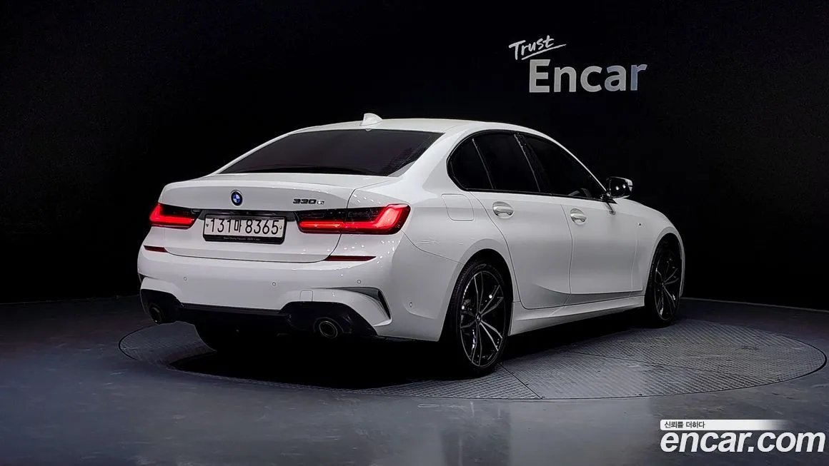 BMW 3-Series 2021 из KR, фото 3
