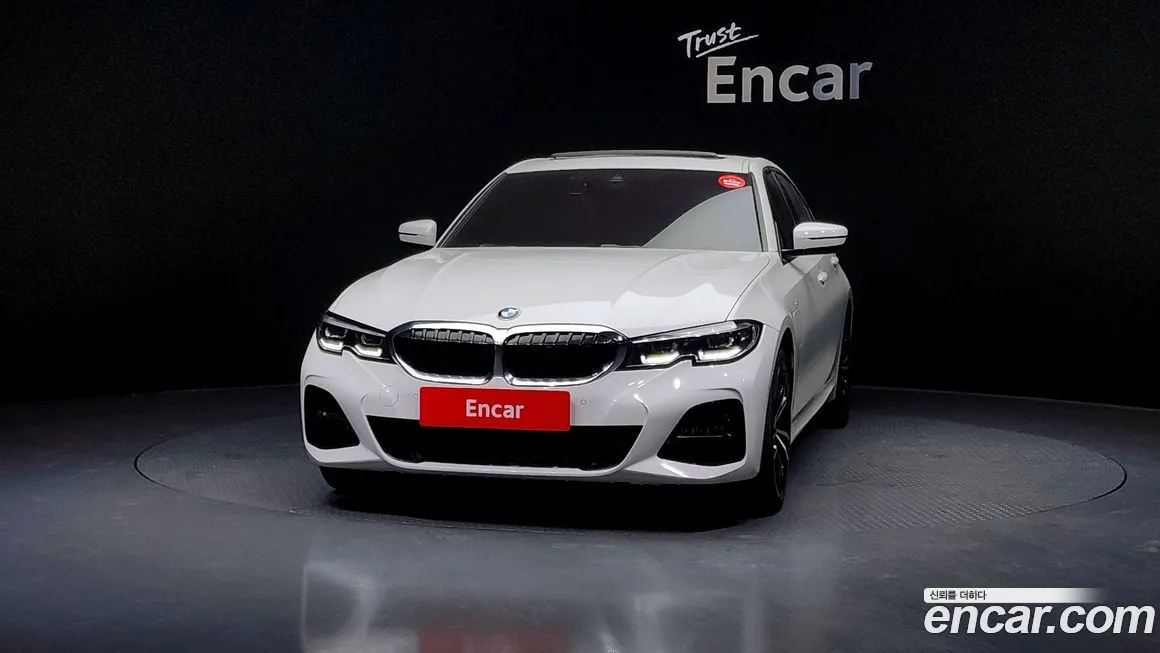 BMW 3-Series 2021 из KR, фото 8