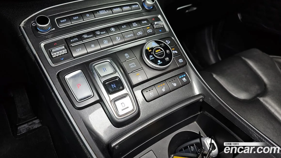 Hyundai Santafe — фото 7