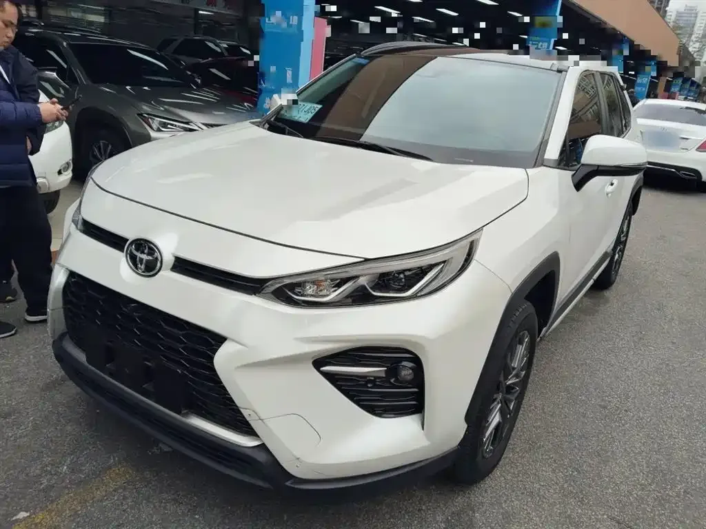 Toyota Wildlander 2023 из CN, фото 2