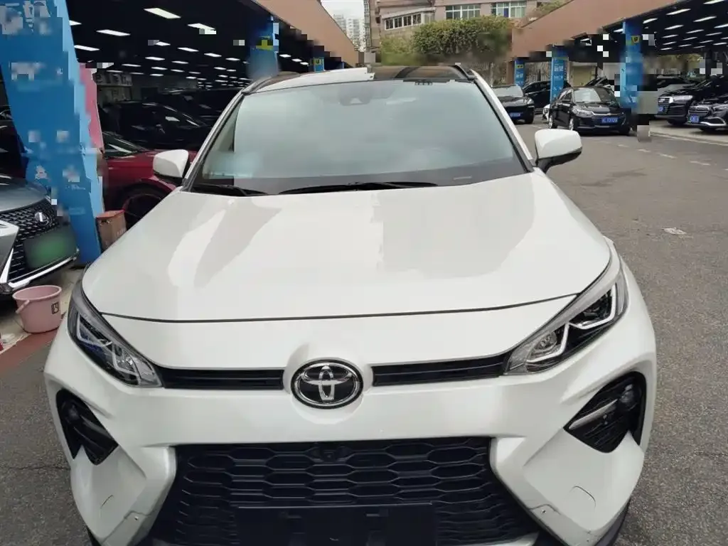 Toyota Wildlander 2023 из CN, фото 3