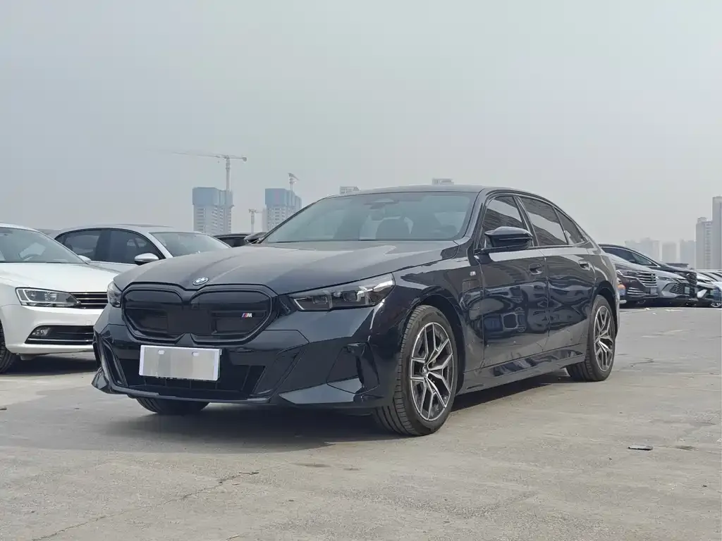 BMW i5 2024 из CN, фото 1