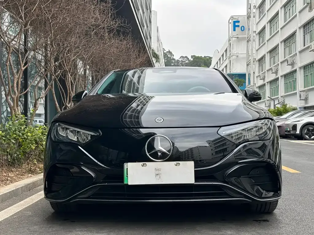 Mercedes-Benz EQE 2023 из CN, фото 10