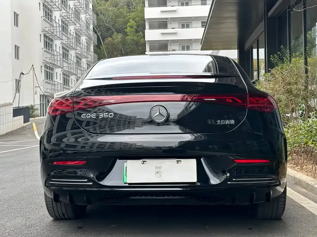 Mercedes-Benz EQE 2023 из CN, фото 4