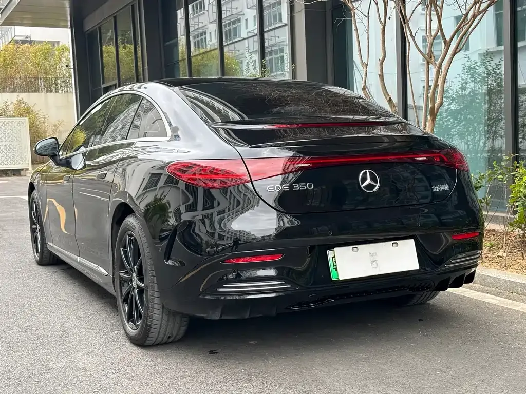 Mercedes-Benz EQE 2023 из CN, фото 6