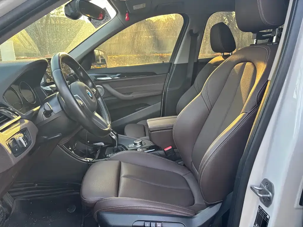 BMW X1 2022 из CN, фото 3