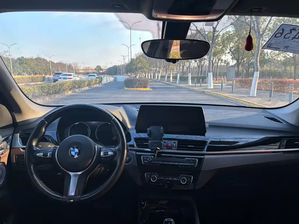 BMW X1 2022 из CN, фото 4