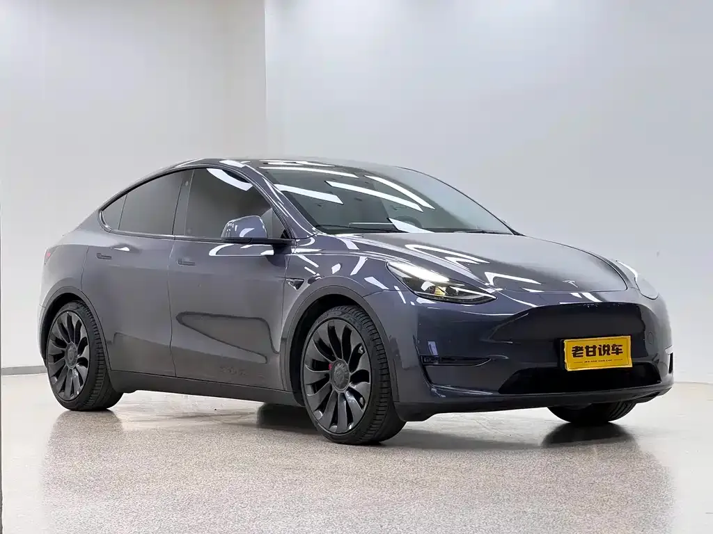 Tesla Model Y 2022 из CN, фото 2