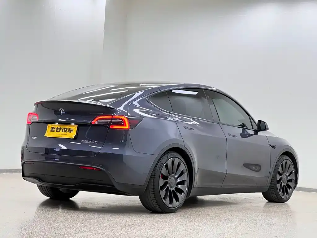 Tesla Model Y 2022 из CN, фото 7