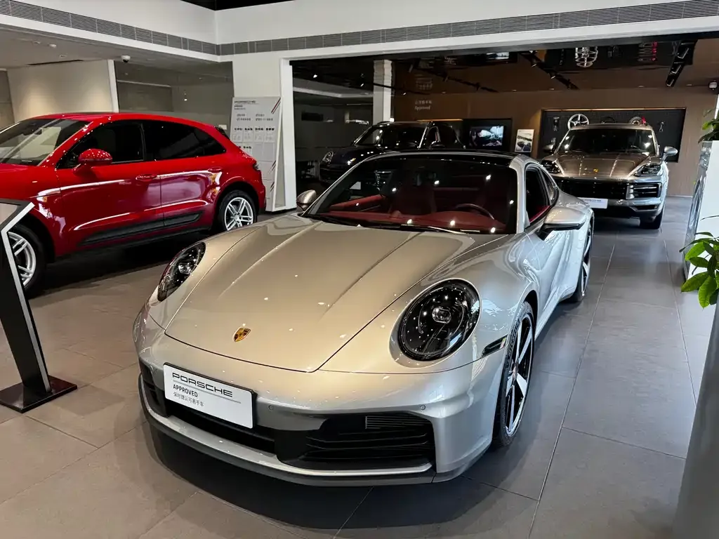 Porsche 911 2025 из CN, фото 1