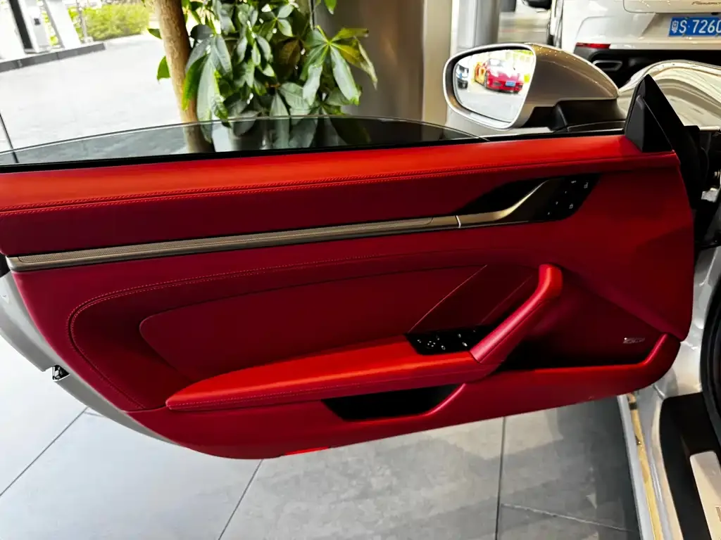 Porsche 911 2025 из CN, фото 2
