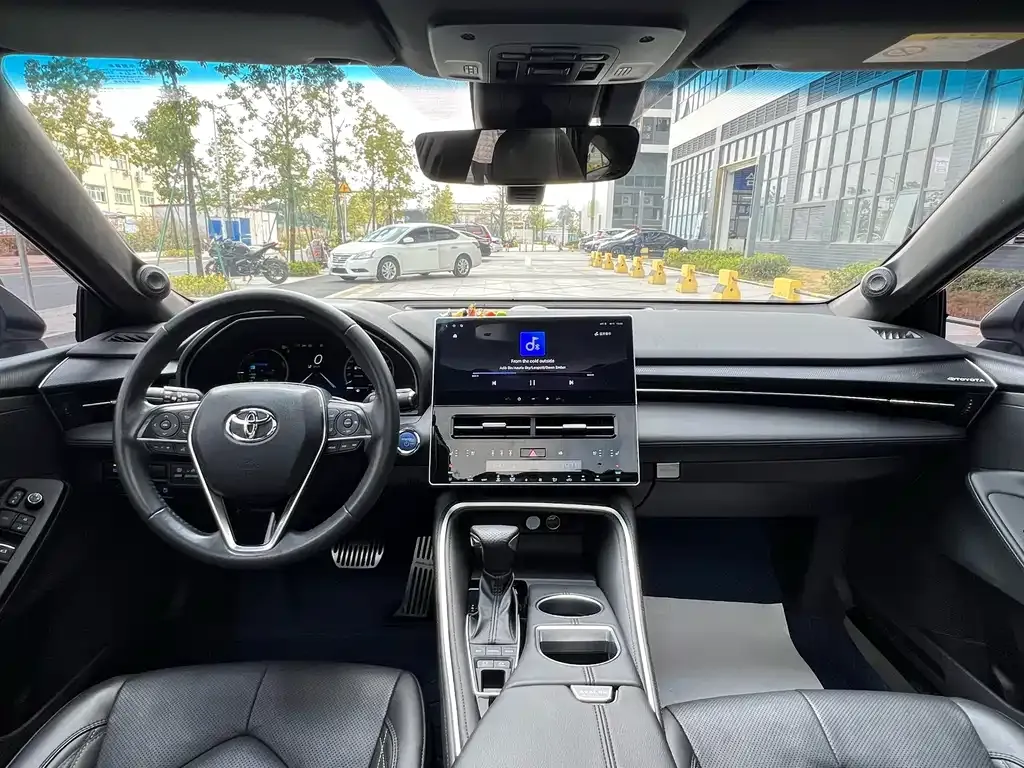 Toyota Avalon 2023 из CN, фото 9
