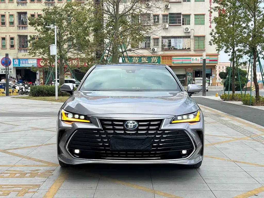 Toyota Avalon 2023 из CN, фото 6