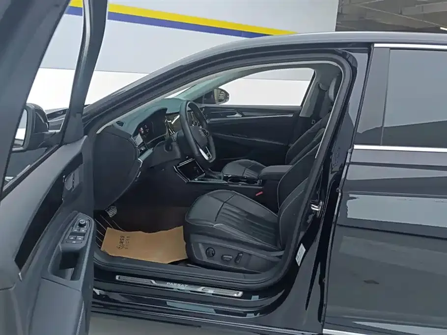 Volkswagen Passat — фото 9