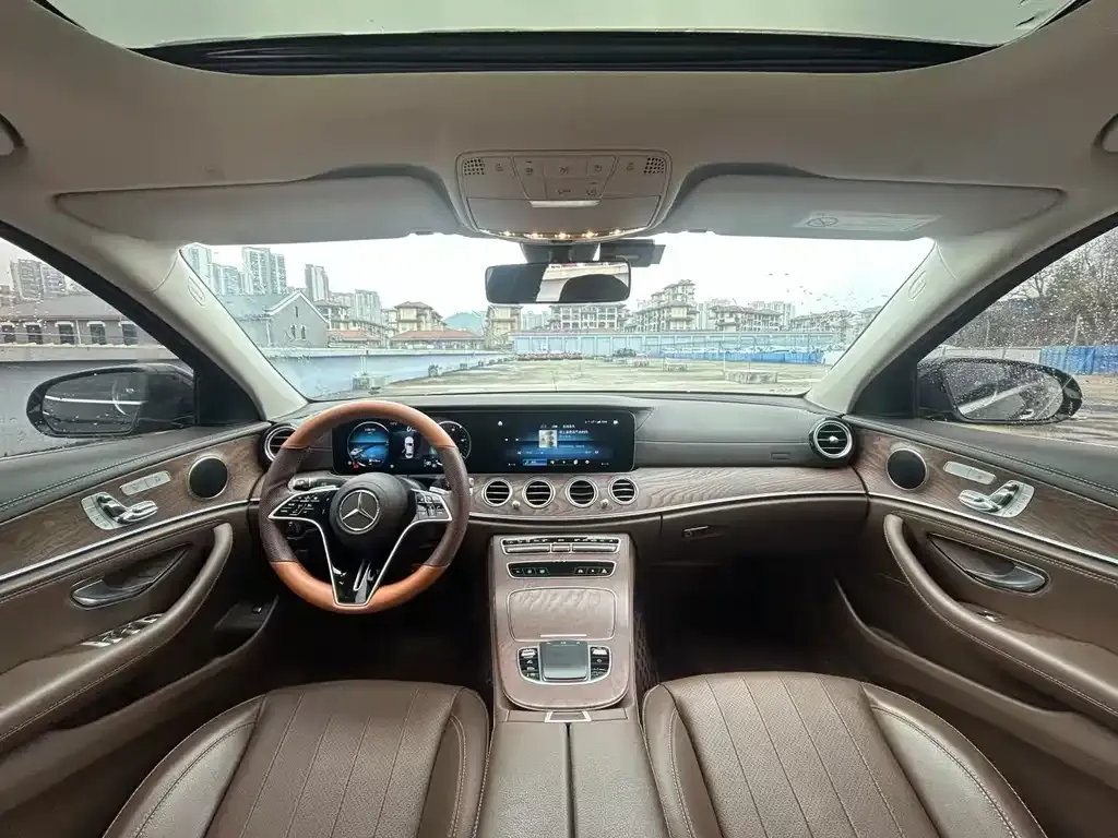 Mercedes-Benz E-Class 2023 из CN, фото 9