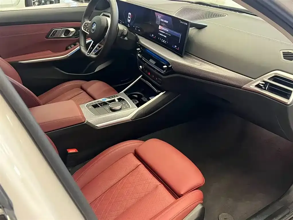 BMW i3 2024 из CN, фото 4