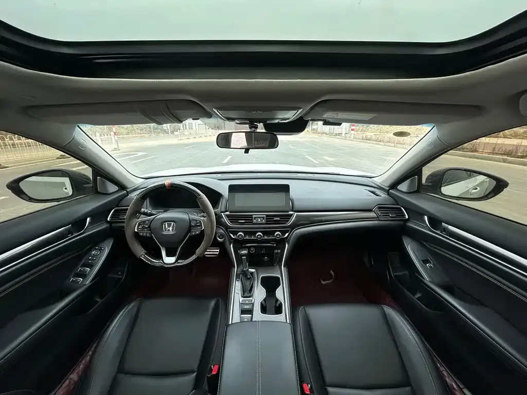 Honda Accord 2022 из CN, фото 8