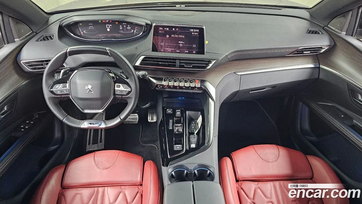Peugeot 5008 2024 из KR, фото 4