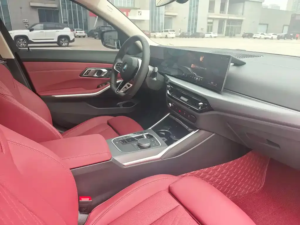 BMW 3 Series 2026 из CN, фото 7