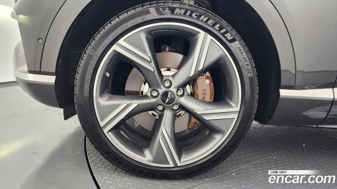 Genesis GV80 — фото 10