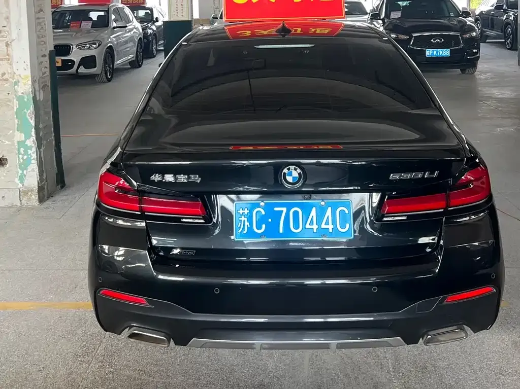 BMW 5 Series 2022 из CN, фото 3