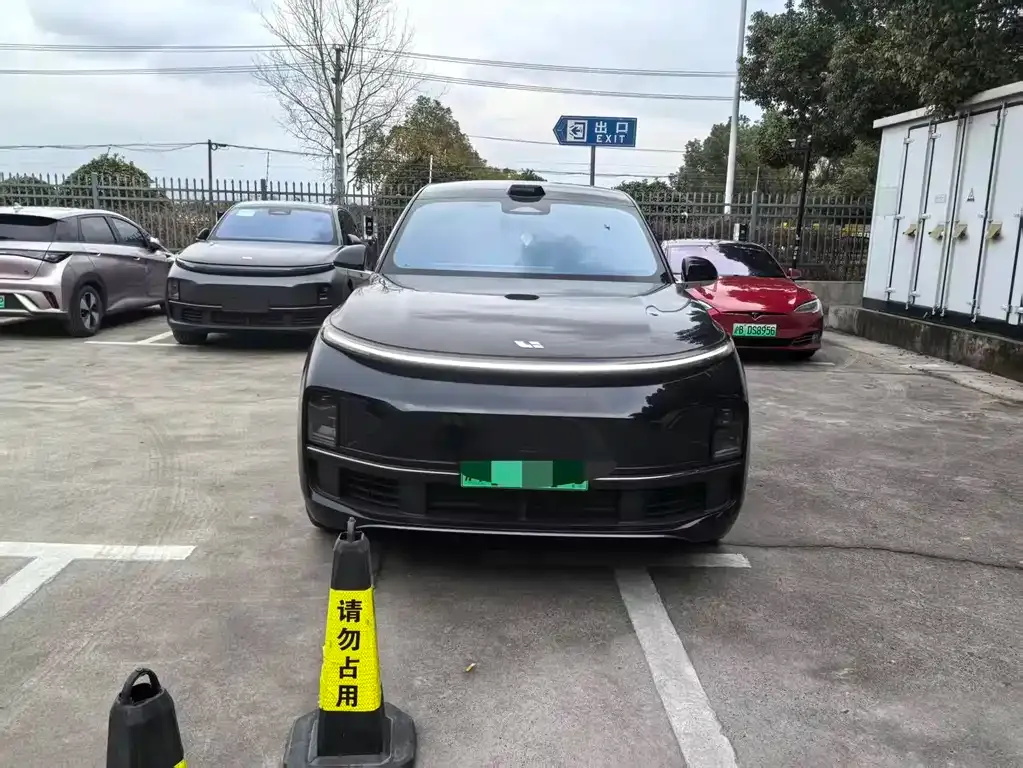 Li Auto L8 2024 из CN, фото 5