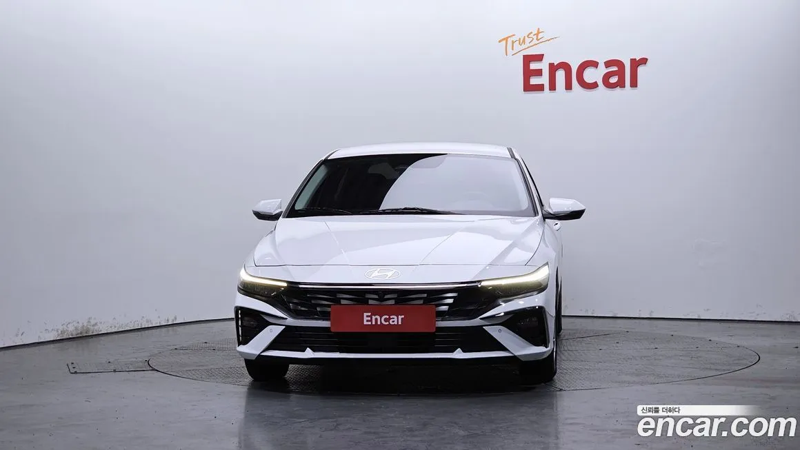 Hyundai AVANTE — фото 4