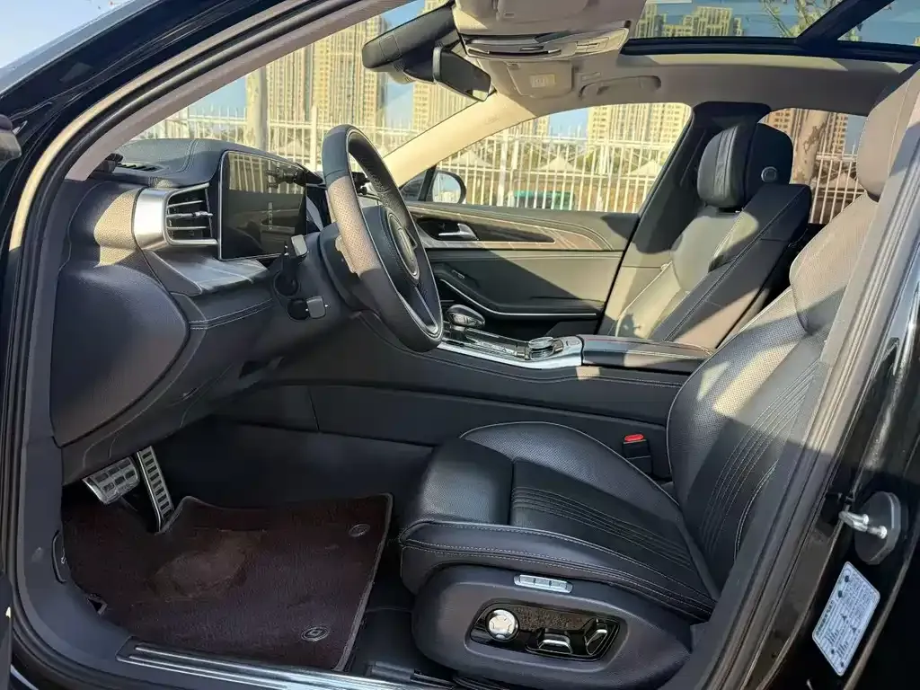 Hongqi H9 2022 из CN, фото 4