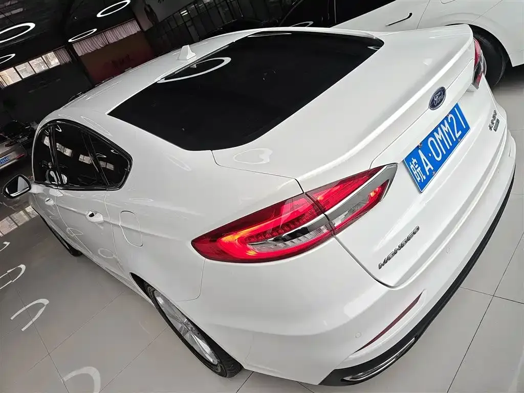 Ford Mondeo 2021 из CN, фото 8