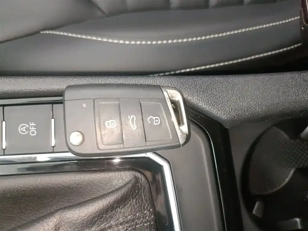 Volkswagen Lamando 2021 из CN, фото 10