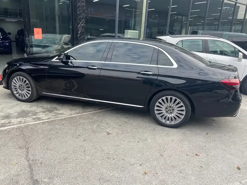 Mercedes-Benz E-Class 2021 из CN, фото 2