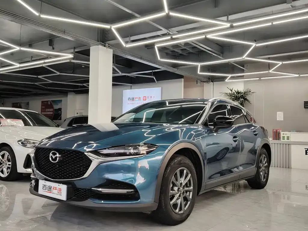 Mazda CX-4 2021 из CN, фото 1