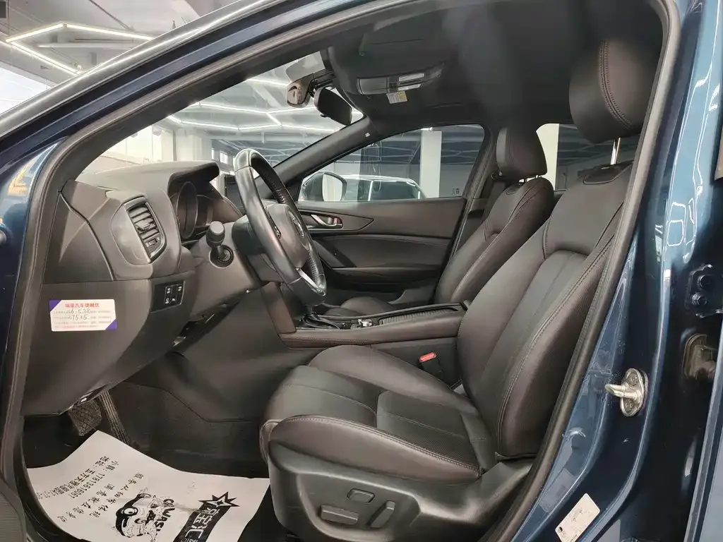 Mazda CX-4 2021 из CN, фото 4