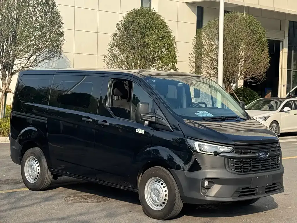 Ford Transit 2025 из CN, фото 7
