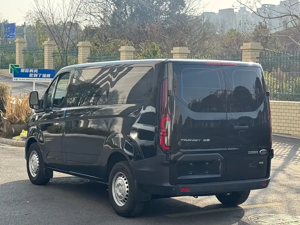 Ford Transit 2025 из CN, фото 10