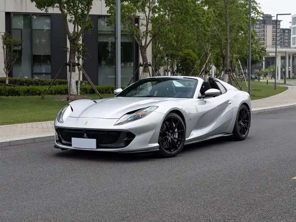 Ferrari 812 2023 из CN, фото 1
