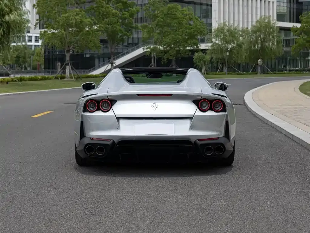Ferrari 812 2023 из CN, фото 3