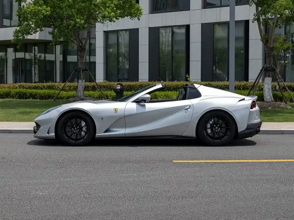 Ferrari 812 2023 из CN, фото 10
