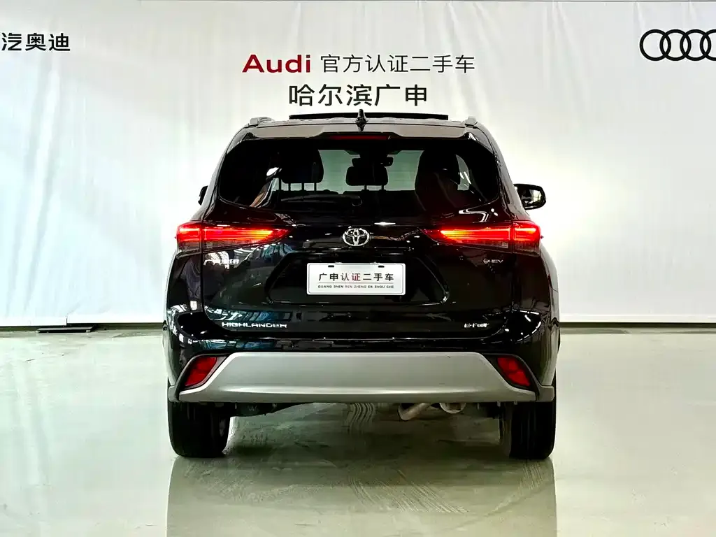 Toyota Highlander — фото 5