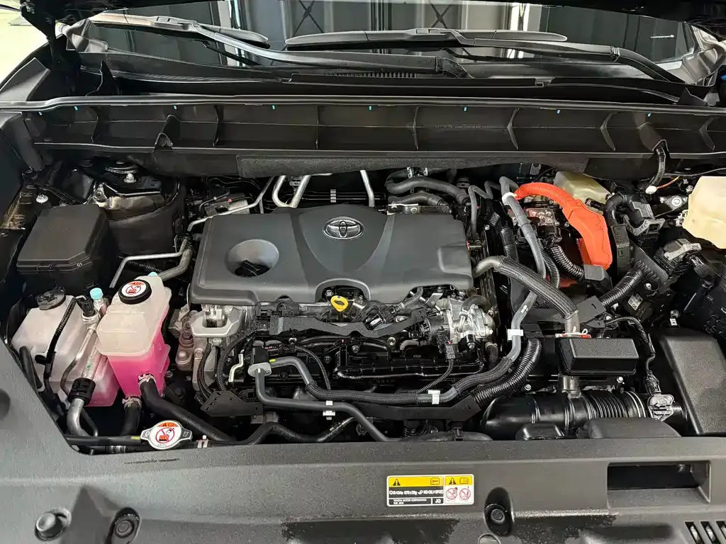Toyota Highlander — фото 10