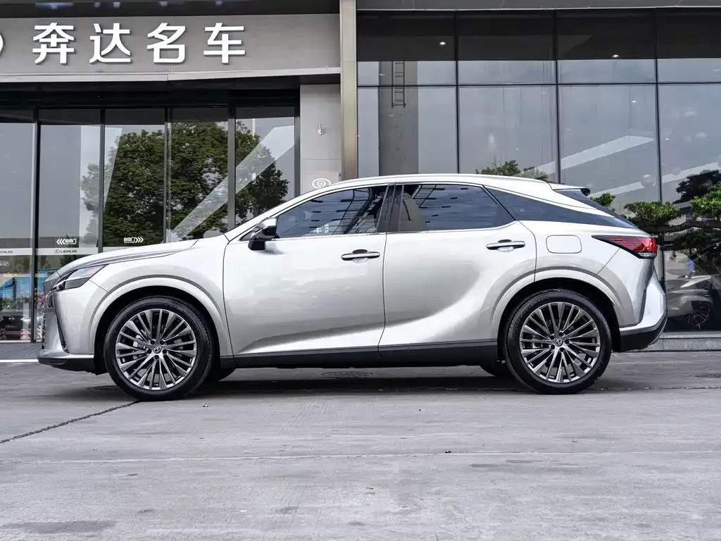 Lexus RX — фото 2