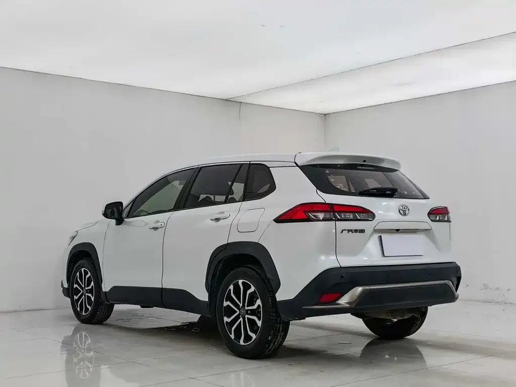 Toyota Frontlander 2022 из CN, фото 7