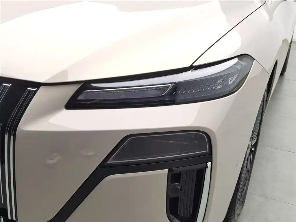 Roewe M7 DMH 2025 из CN, фото 8