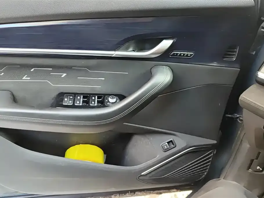 Geely Xingyue L 2023 из CN, фото 2