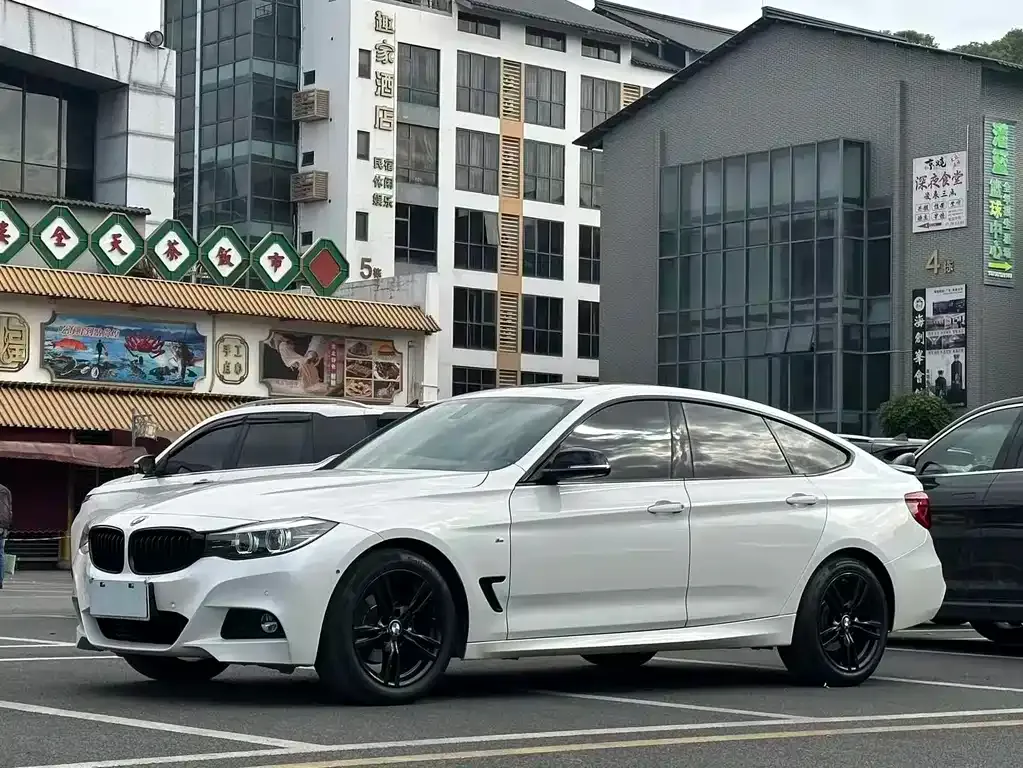 BMW 3 Series GT 2021 из CN, фото 1