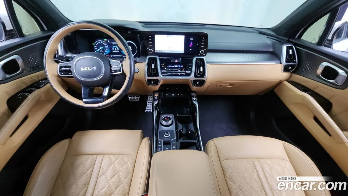 Kia Sorento — фото 8